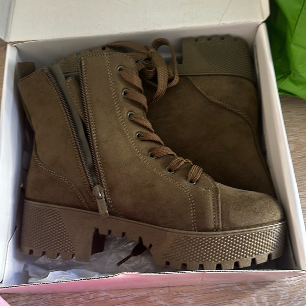 Army green suede boots, size 8